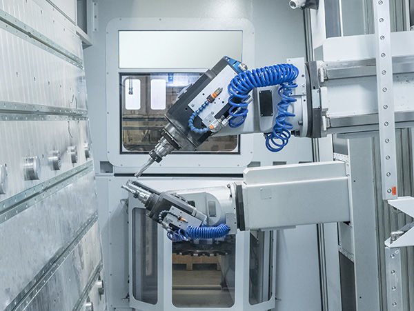 Horizontal 5-axis head of the CMS Ikon
